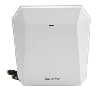 Radar IP Perimetral / 120 m (393.7 ft) de Alcance / 120° de Cobertura / 32 Objetos y 16 Zonas / 4 Salidas de Alarma / IP67 / IK10 / NEMA 4X