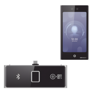 Terminal de Control de Acceso Facial / Pantalla Táctil 7" / Wi-Fi / Huella, QR y Bluetooth / 10,000 Rostros / IP65 / Exterior